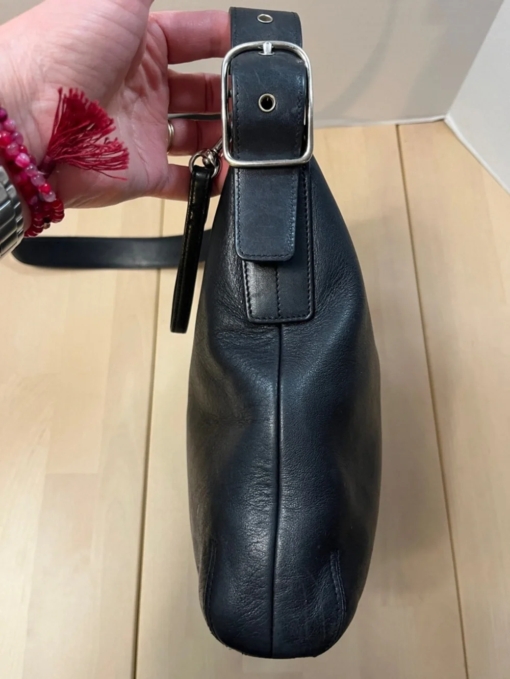 Vintage Coach Black Leather Legacy Slim Duffel 9325 Crossbody Shoulder Bag Purse
